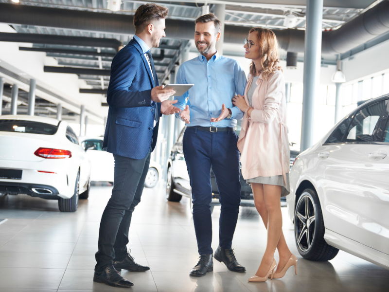 Hilfe beim Autokauf durch Autokaufberater und unabhängig beraten lassen beim Auto kaufen